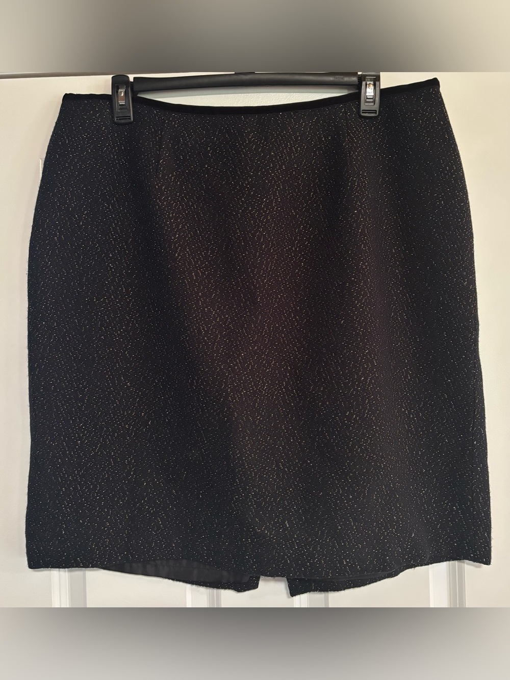 Talbots Women’s Black Sparkle Skirt, size 18W